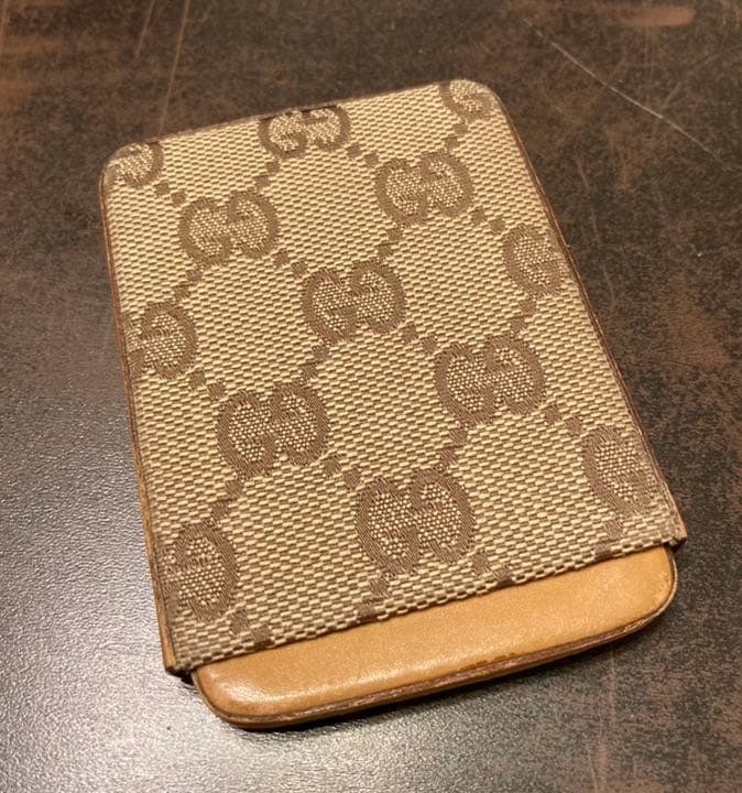 グッチ 名刺入れ GUCCI　GGキャンパス　スライド式