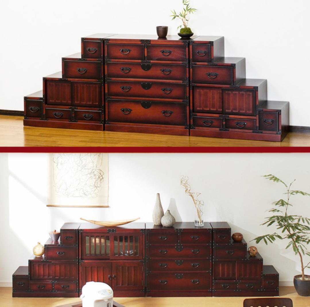 【送料無料】民芸調 階段箪笥 右下がり 民芸家具 レトロ調 タンス 飾り棚 木製