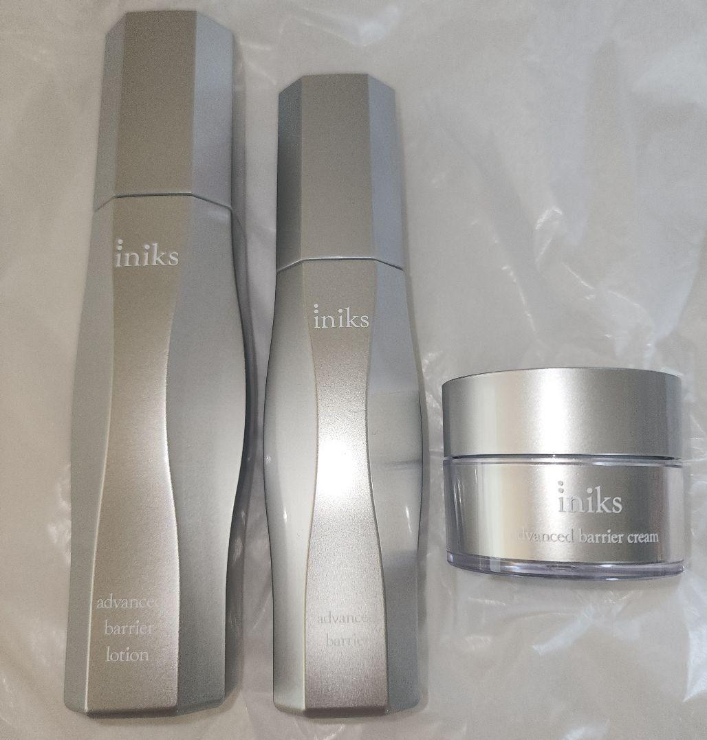 iniks アドバンスバリアシリーズ　スキンケア3点セット