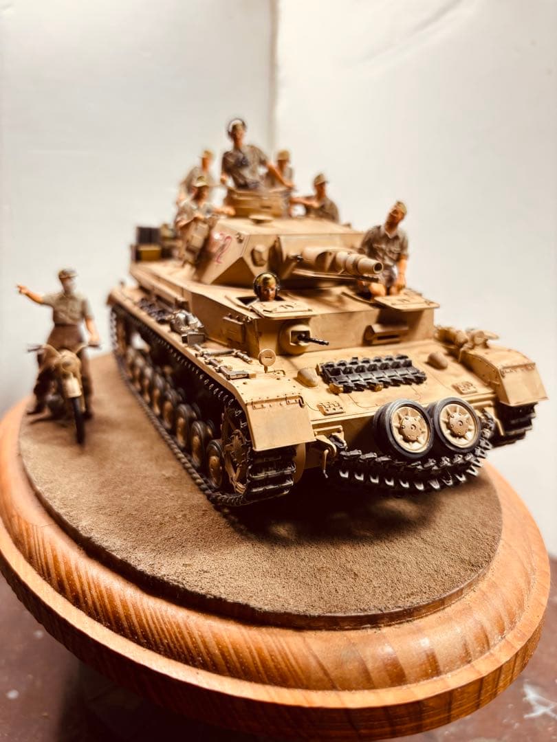 1／35 ドイツアフリカ軍団4号戦車F型