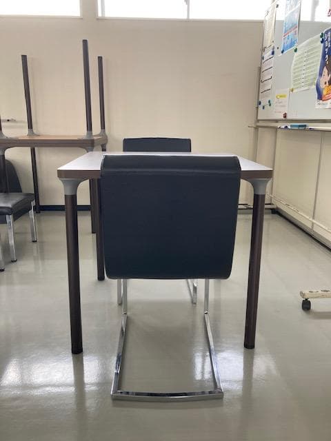 TASSO タッソC　チェア　CRESクレス　テーブル　2セット+テーブル1台