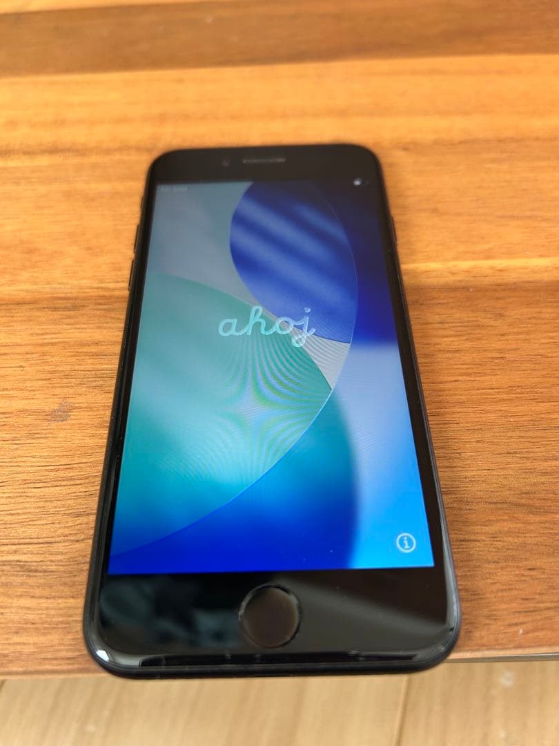 iPhone SE 第2世代 64GB