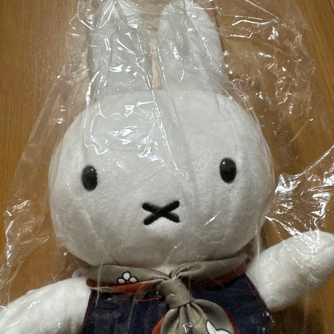 新品タグ付き☆ミッフィー 有楽町限定　ぬいぐるみ