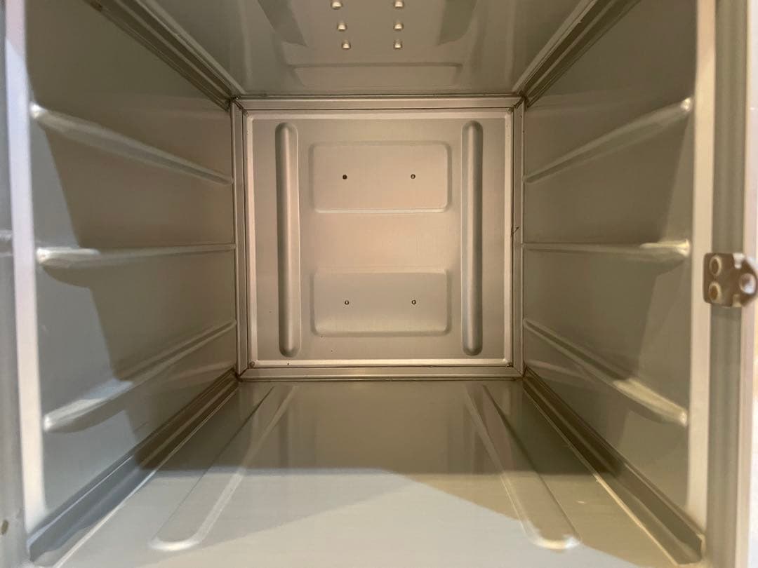 DELTA航空　ギャレーコンテナ　アルミBOX