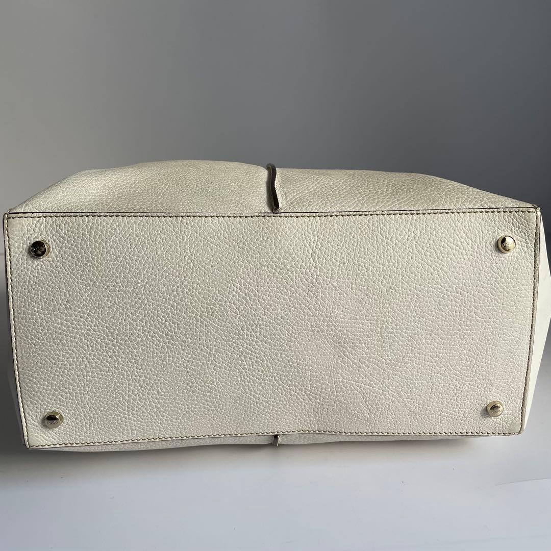 ✨未使用級✨　TOD’s dキューブ　バッグ　ショルダー　　レザー