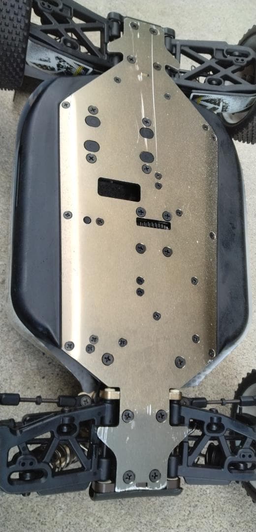 京商　KYOSHO インファーノ MP9e　電動ラジコンバギー