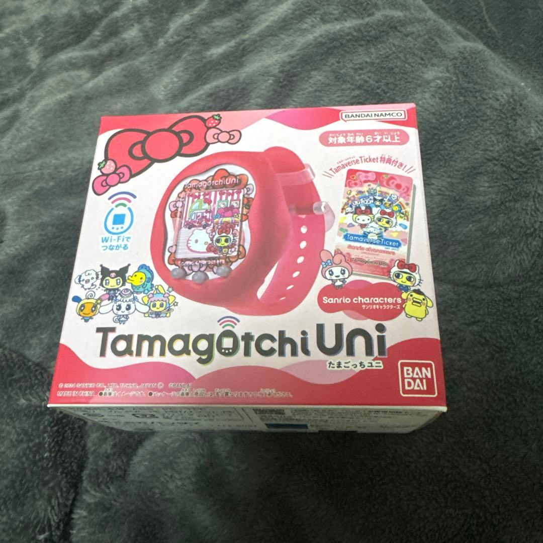 BANDAI Tamagotchi Uni 赤 Sanrioキャラクター 新品