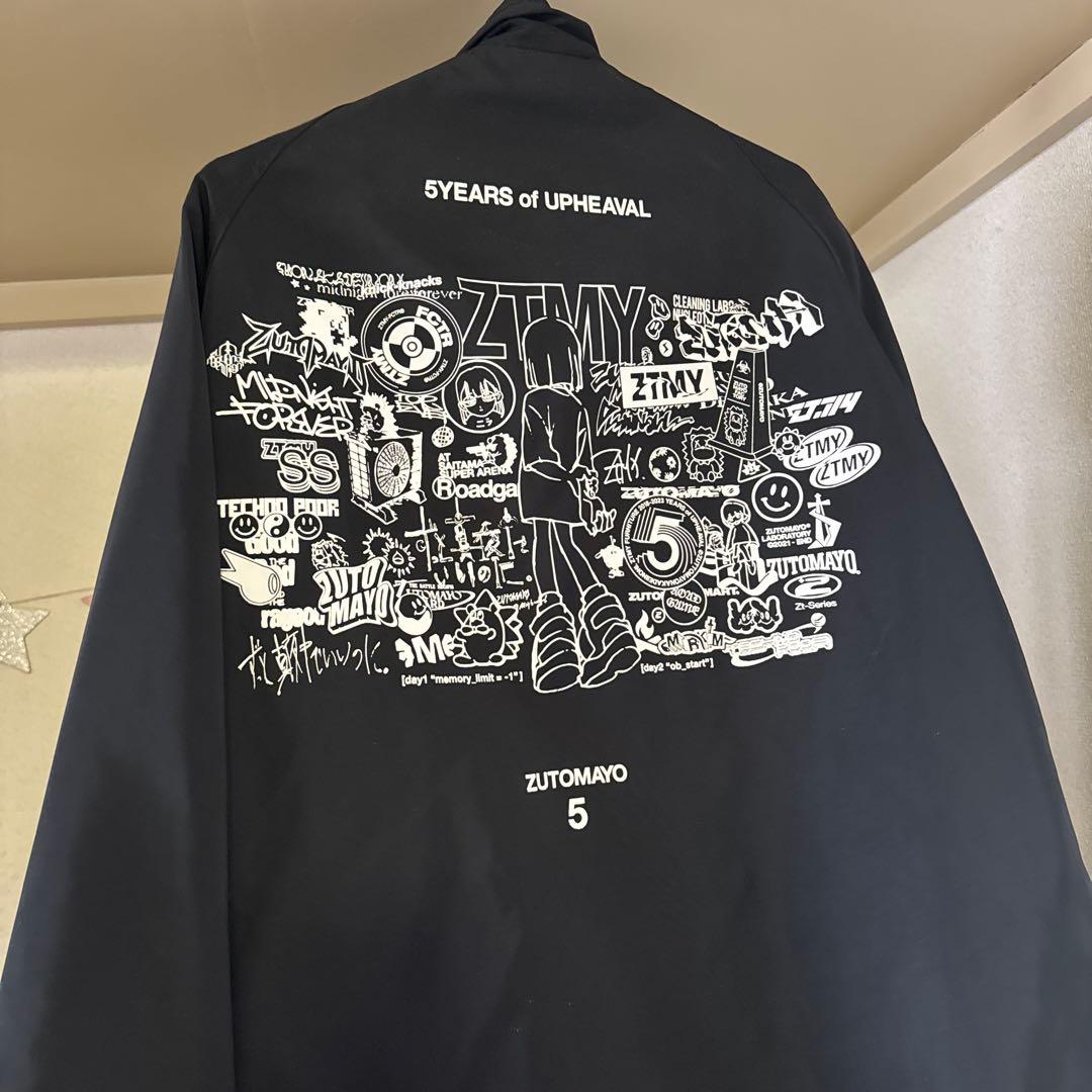 ずとまよ コーチジャケット