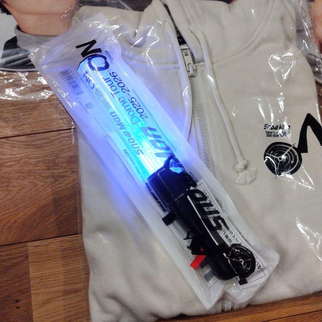 ご*ん様 Man　ツアーグッズ　ペンライト　パーカー