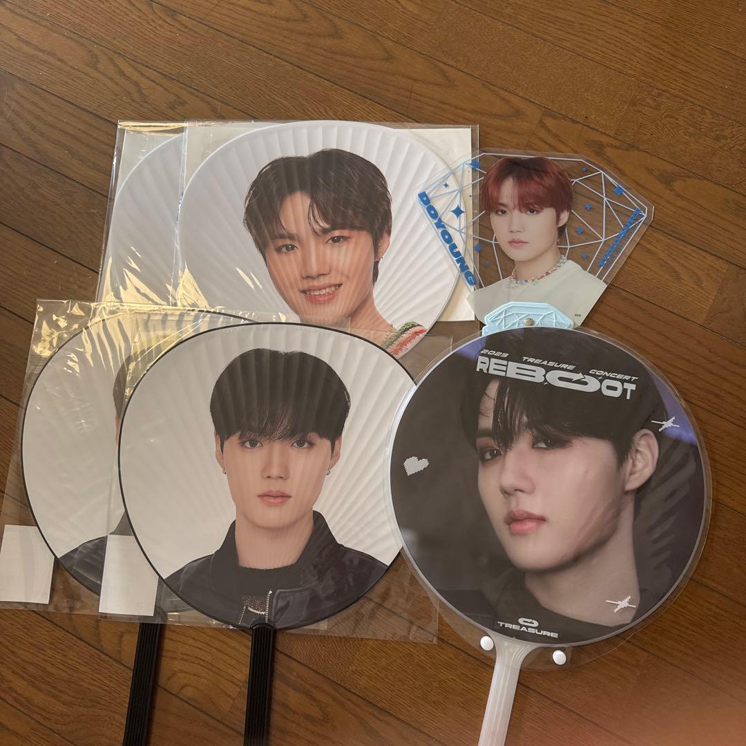 TREASURE ドヨン うちわ