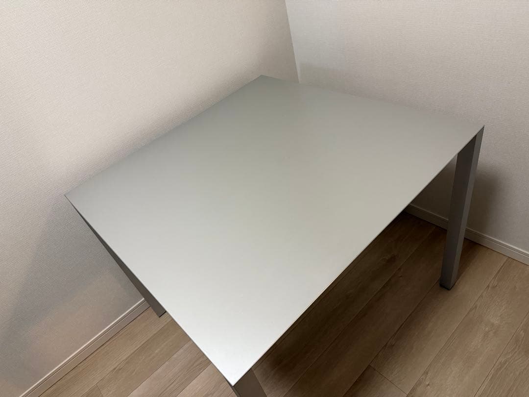 Cassina ixc. AIR FRAME　テーブル　W900