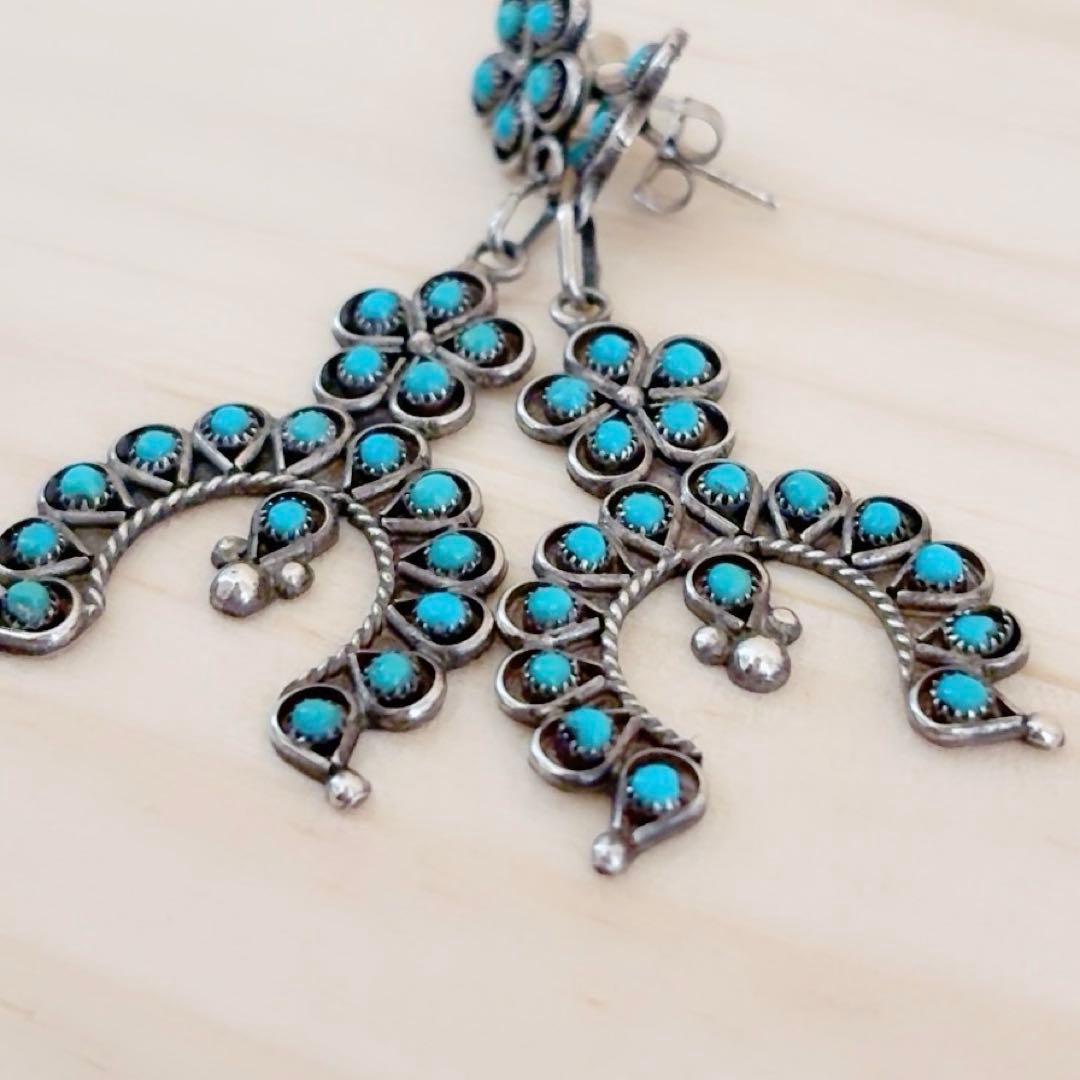 ズニ族 ナジャ ターコイズ ピアス ニードルポイント インディアンジュエリー