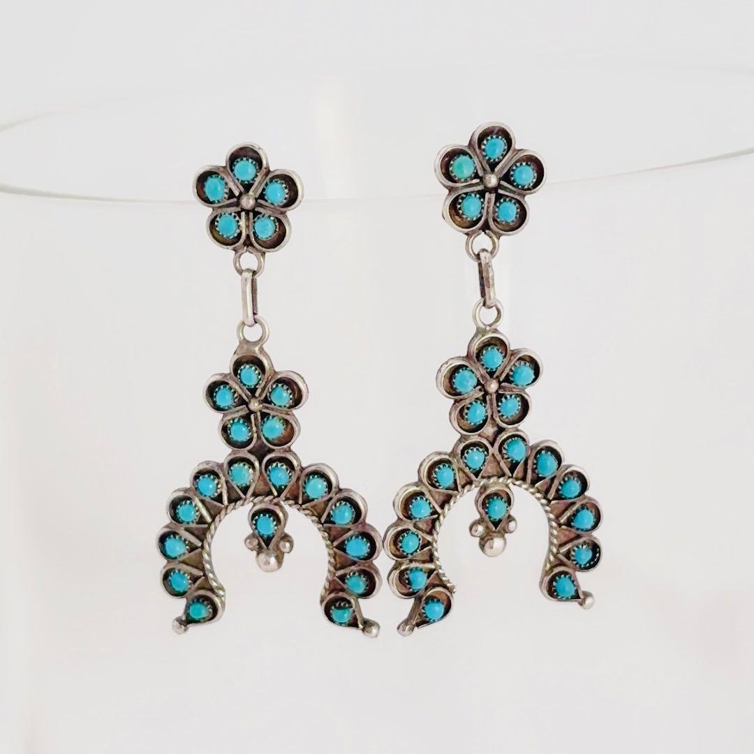 ズニ族 ナジャ ターコイズ ピアス ニードルポイント インディアンジュエリー