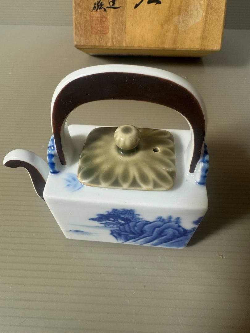 2342 希少 深川製磁 染付山水 角小正油差 しょうゆ差し 百年庵　未使用