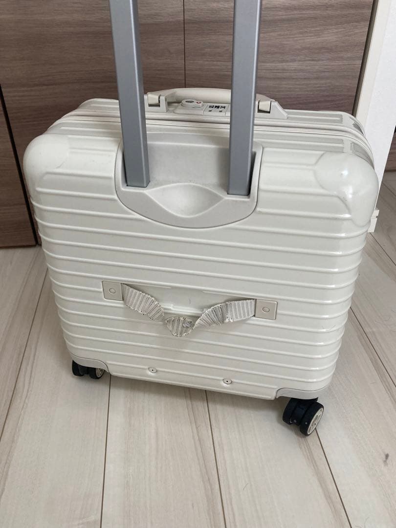 アローズ別注 リモア サルサ スーツケース 23ℓ エクリュ ベージュ