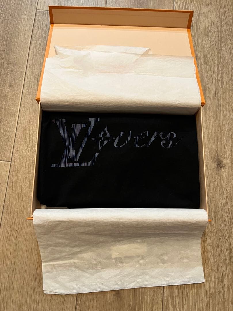 Louis Vuitton LVers Tシャツ ブラック