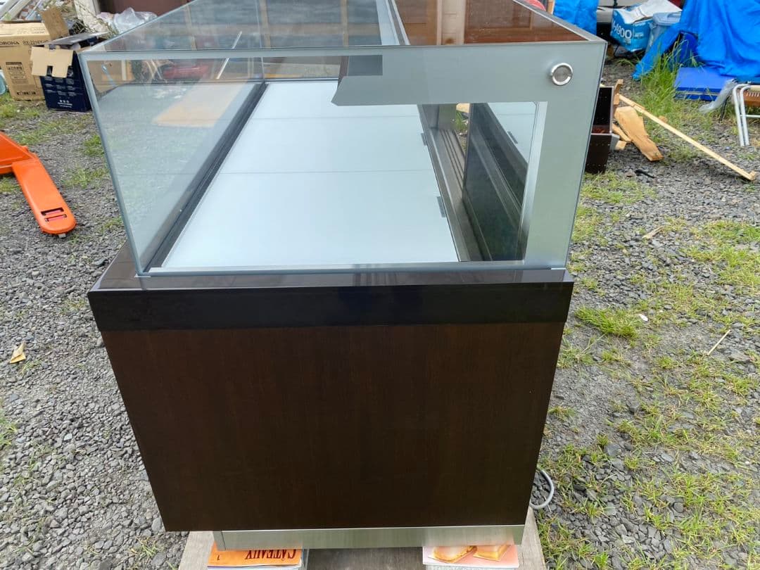 保坂製作所　冷蔵ショーケース　DZ60491 チョコレートショーケース