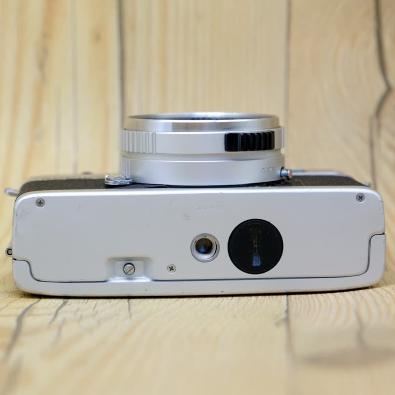 【整備品】美品 KONICA C35 Flash matic コニカ　スッキリ