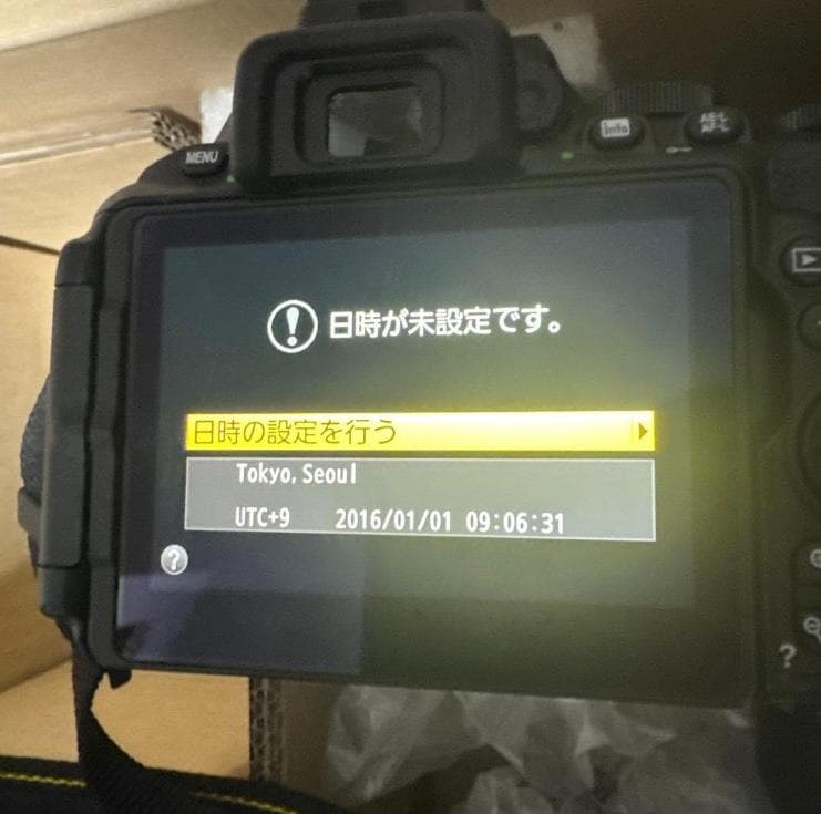 Nikon D5600 ダブルズームキット 動作品 箱付き