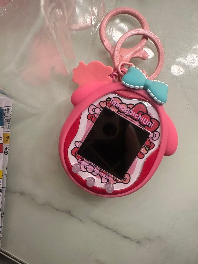 tamagotchiUni サンリオキャラクターズ ピンク