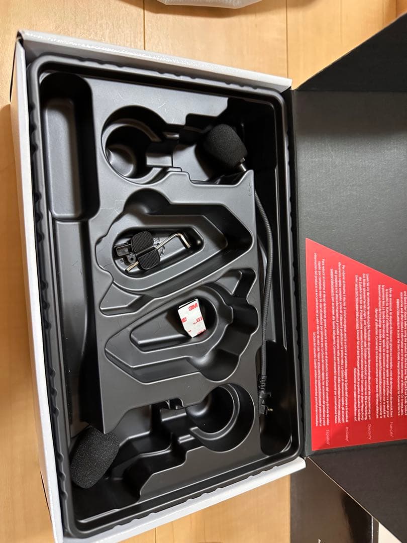 SENA 20S evo 観賞用ヘルメット付き