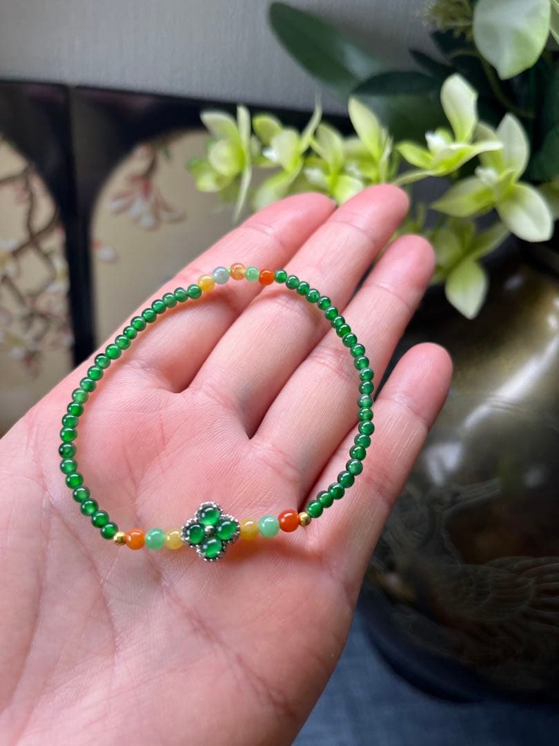 新入荷❣️貴重‼️18kビーズ入り、ロウカン質氷種満陽緑ビーズ&【幸運】四葉草ブレス
