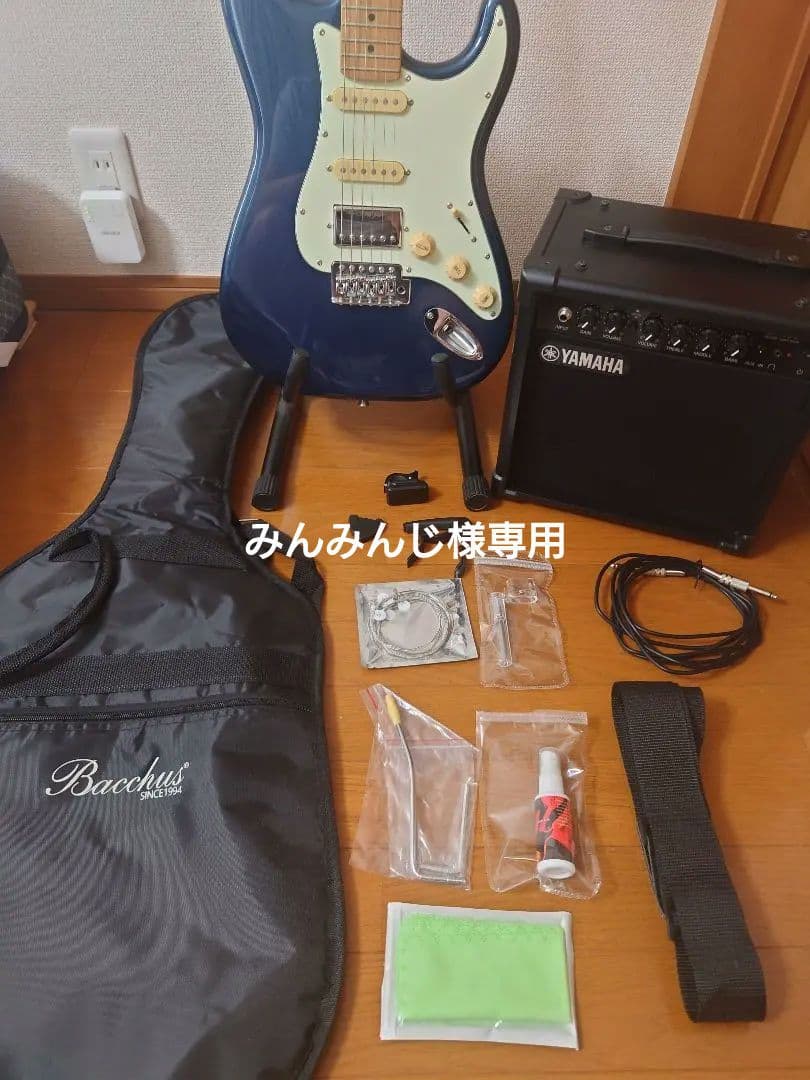 Bacchus BST-2-RSM/Mエレキギター　アンプセット