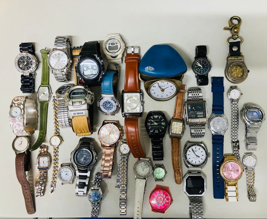 腕時計ジャンク34個 CASIO シチズンswatch 他