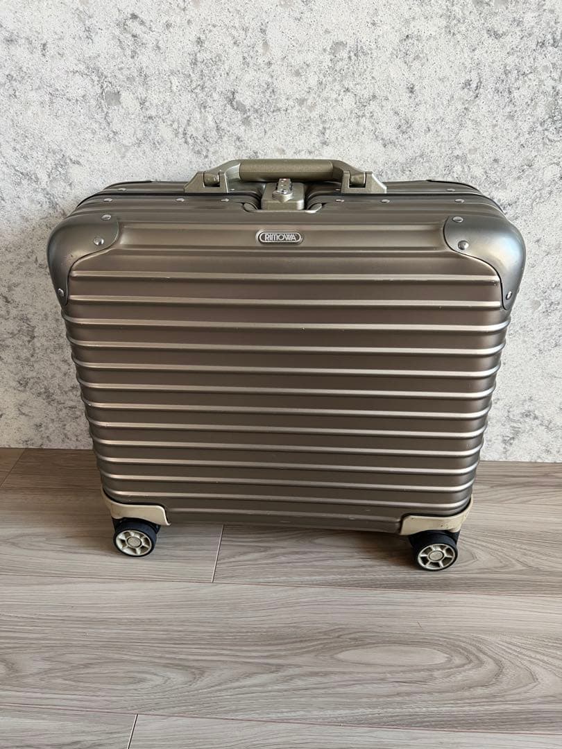 TAMO RIMOWA リモワ トパーズ チタニウム ビジネストロリー4輪