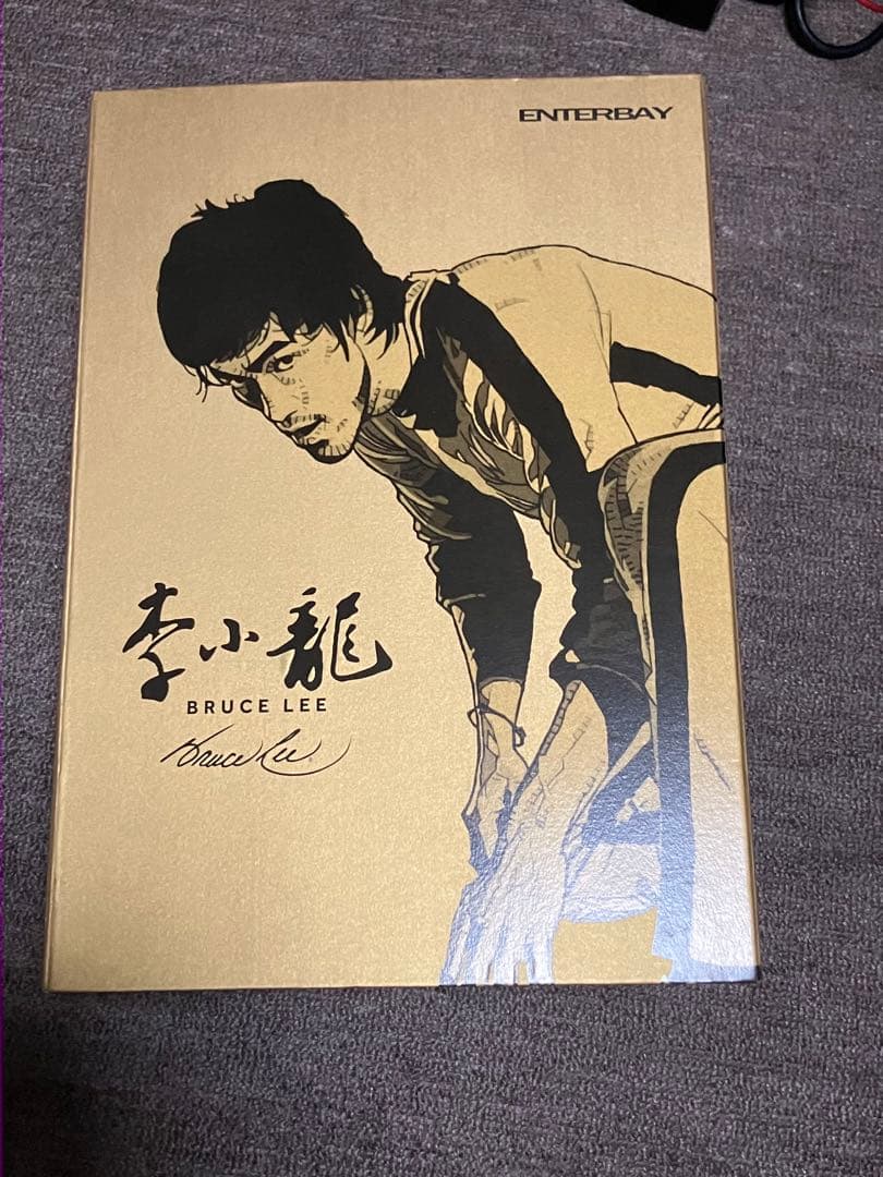 【BLITZWAY】 ブルースリー75周年　1/6 フィギュア　エンターベイ