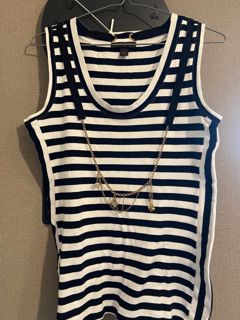 LOUIS VUITTON ボーダー　タンクトップ