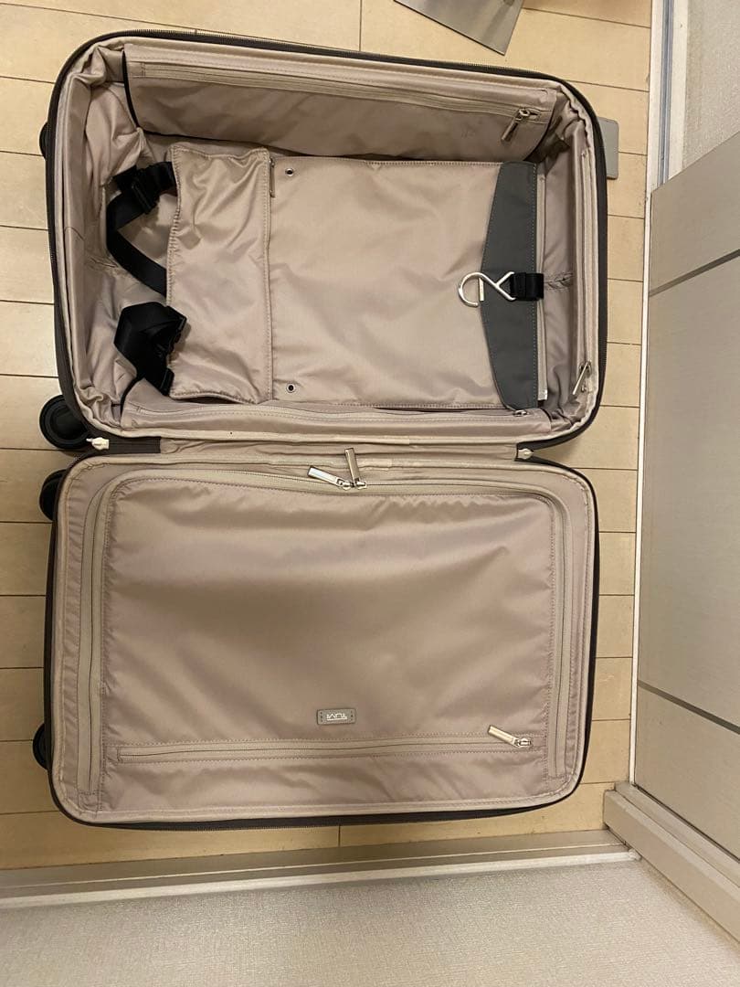 TUMI トゥミ　【希少】　LARKIN 4wheel スーツケース