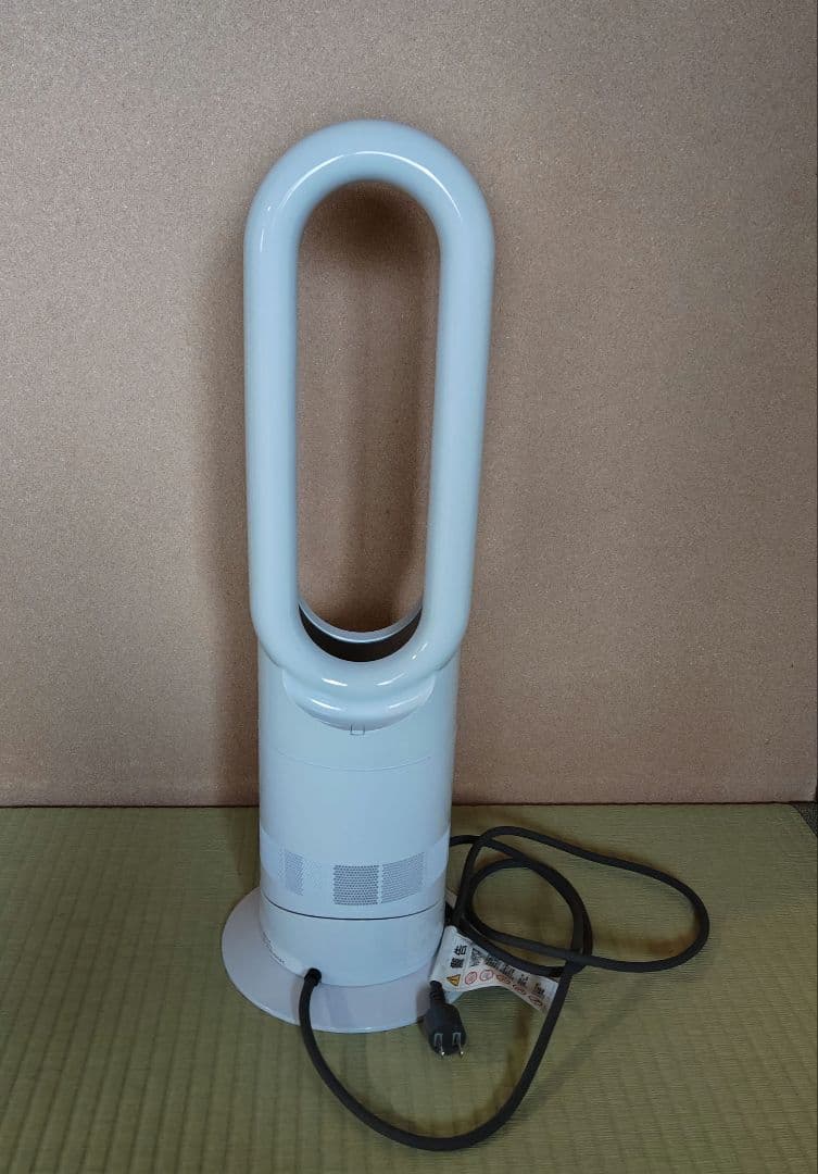 期間限定値下げ中【美品】dyson hot & cool AM09 2024年製