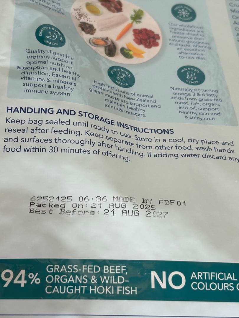 K9 Natural ビーフ & ホキ フィースト　１、8Kg