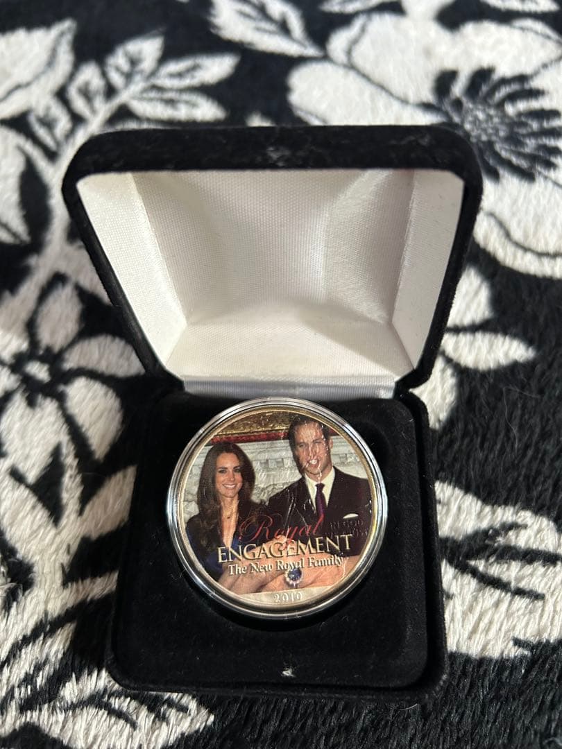 ウィリアム王子・キャサリン妃 婚約記念銀貨プルーフ