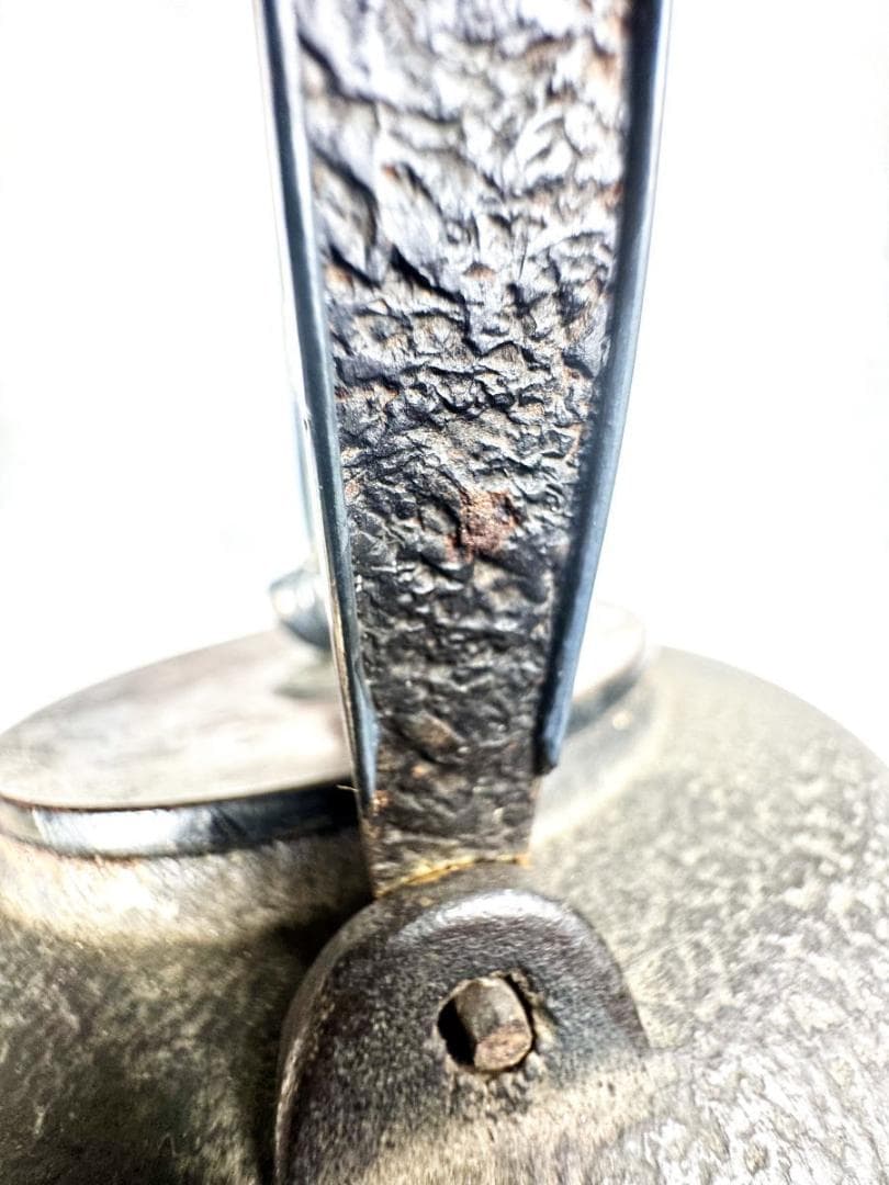 昭和二年秋造 龍文堂 弦裏純銀張り 純銀摘蓋鉄瓶 純銀摘 共箱 WWST079