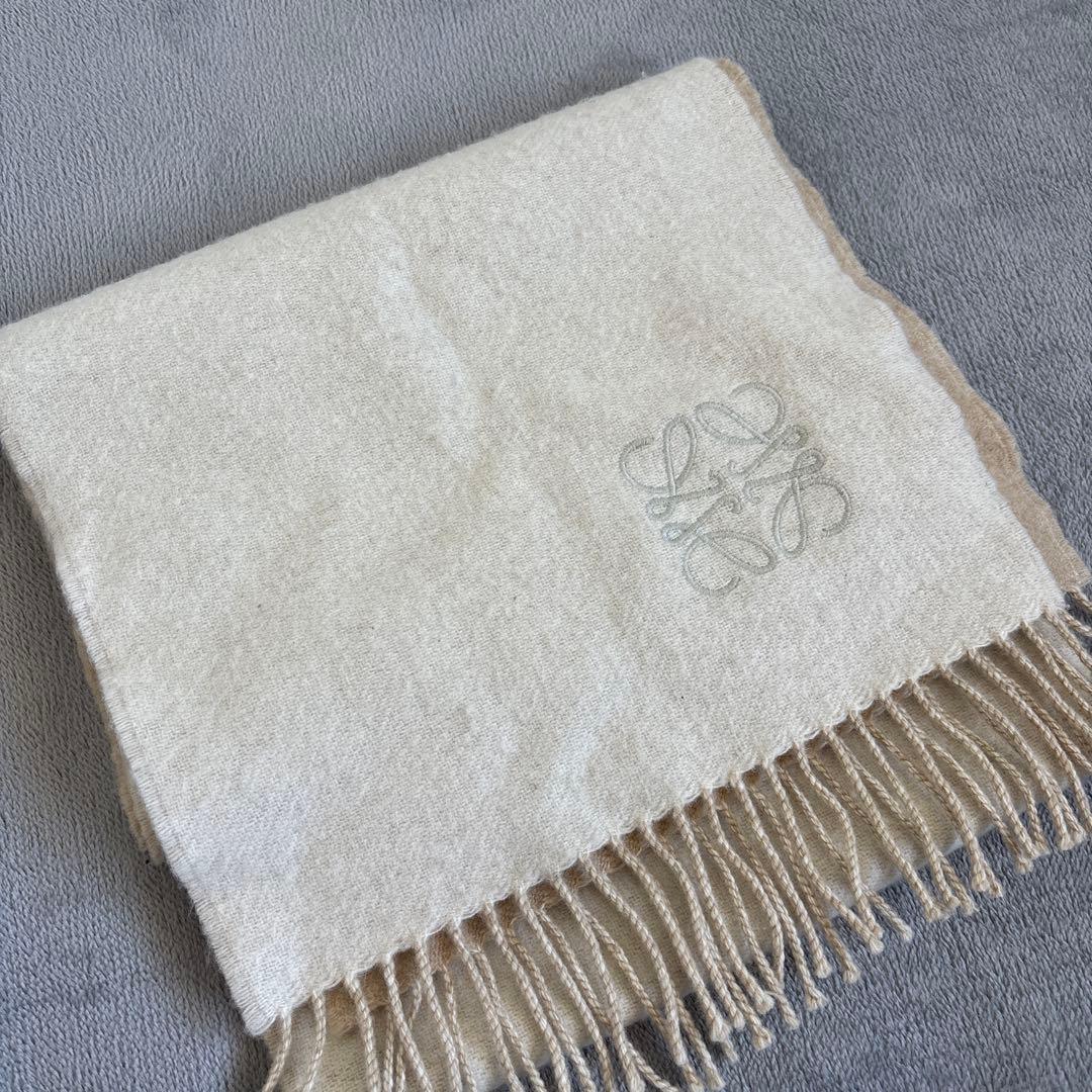 ロエベ　バイカラーマフラー