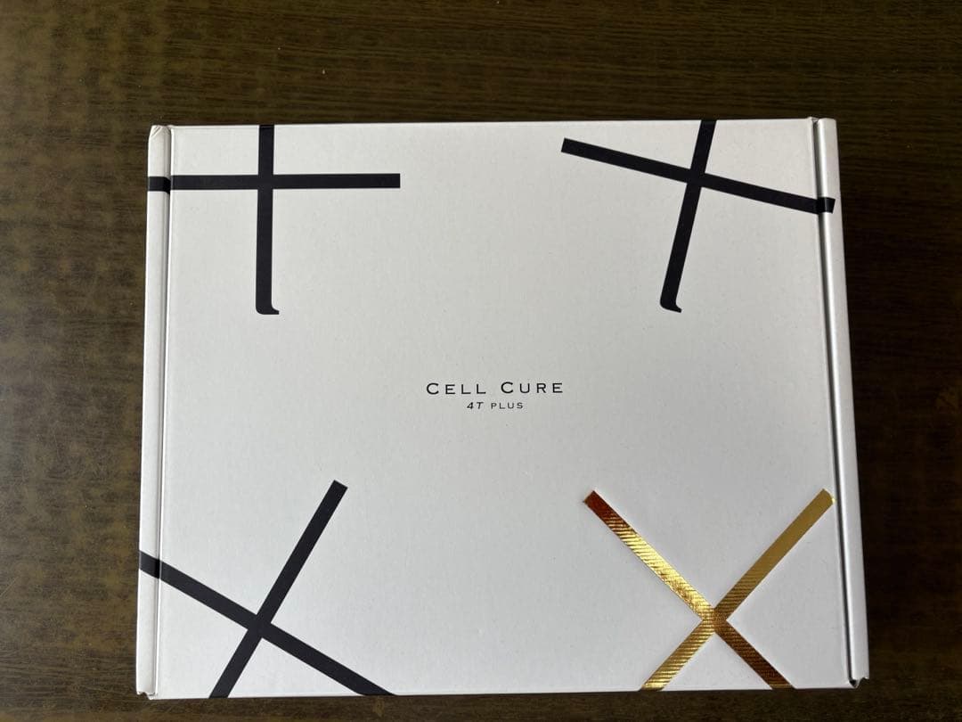 最終値下げ！Cell Cure 4T Plus 美顔器　美品