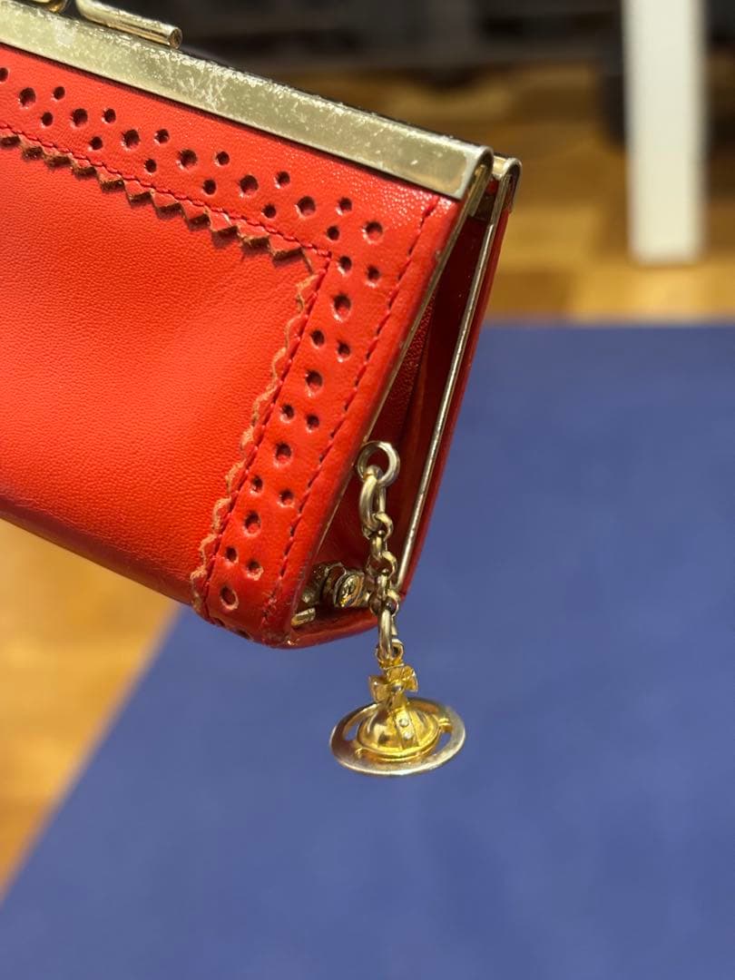 【希少】Vivienne Westwood ケース 赤エナメルボタン