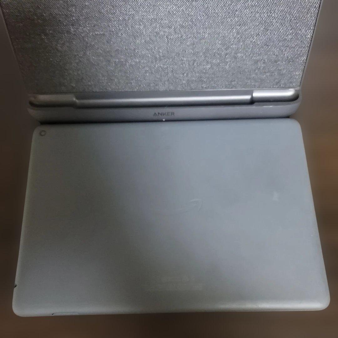 FIRE HD 10 Plus 10インチタブレット 充電スタンド付き