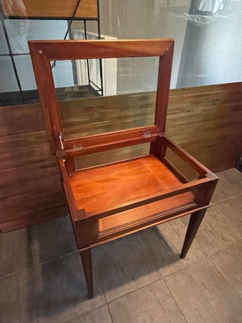 直接引取歓迎 超美品■面取ガラス硝子 コレクションテーブル/ショーケーステーブル