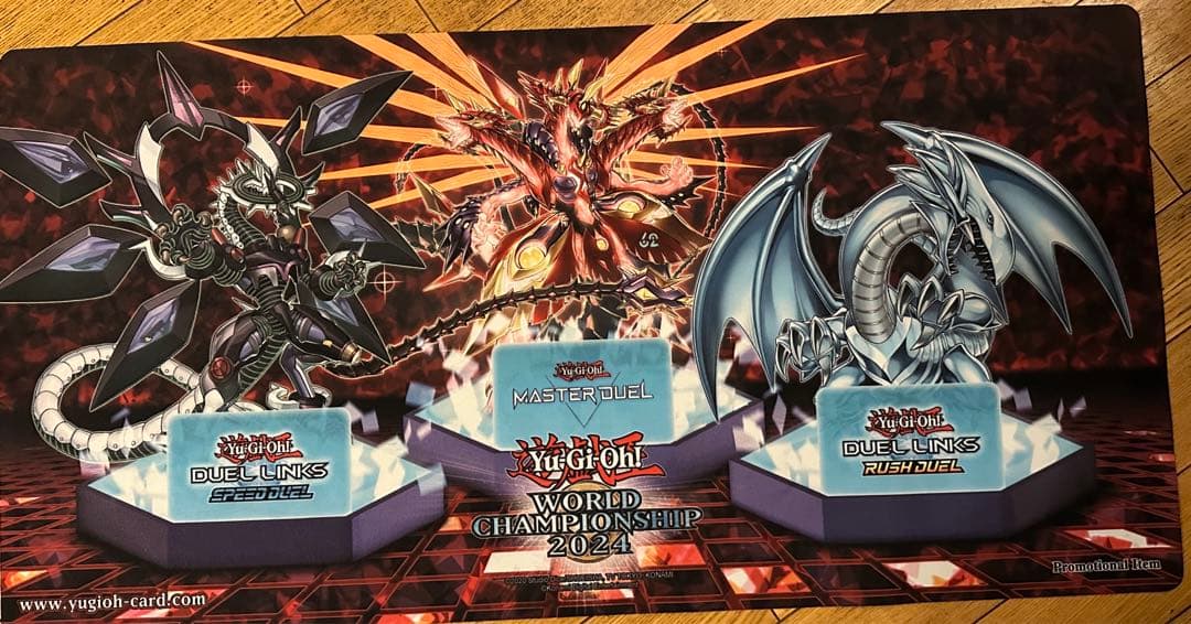WCS 2024 遊戯王世界大会 青眼 プレイマット