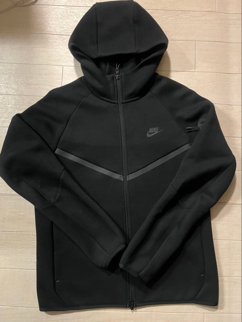 信一　美品　NIKE テックフリース　パーカー　M