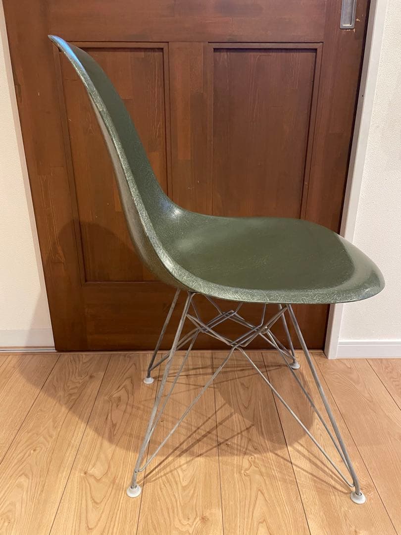ハーマンミラー　ヴィンテージ イームズチェア　オリーブ