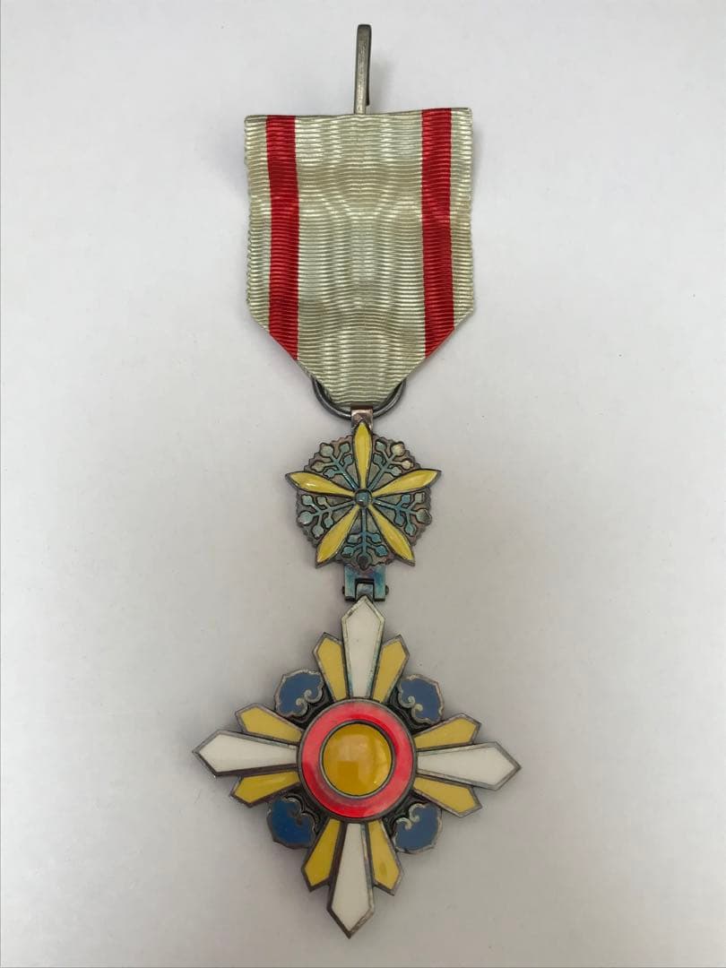 ☆希少品☆満州国勲章 満州国 勲六位景雲章 旧日本軍 　勲章　I.1236