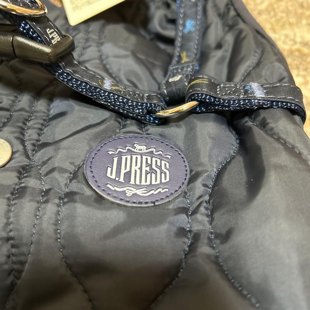 新品未使用！ペットパラダイス⭐︎ハーネス付きアウター JPRESS