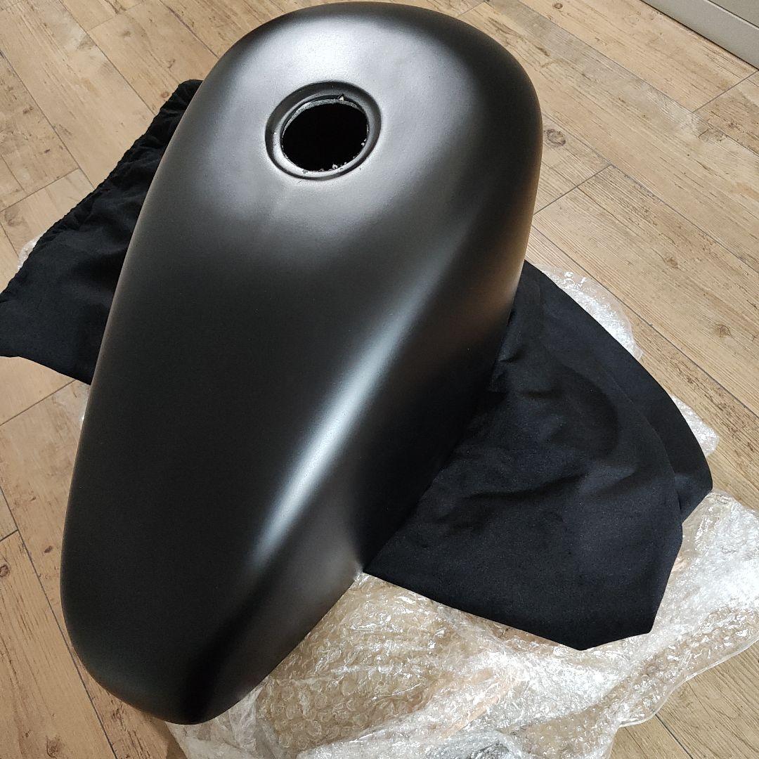 サイモンカスタム　タンクカバー　ハーレーダビッドソン　スポーツスター