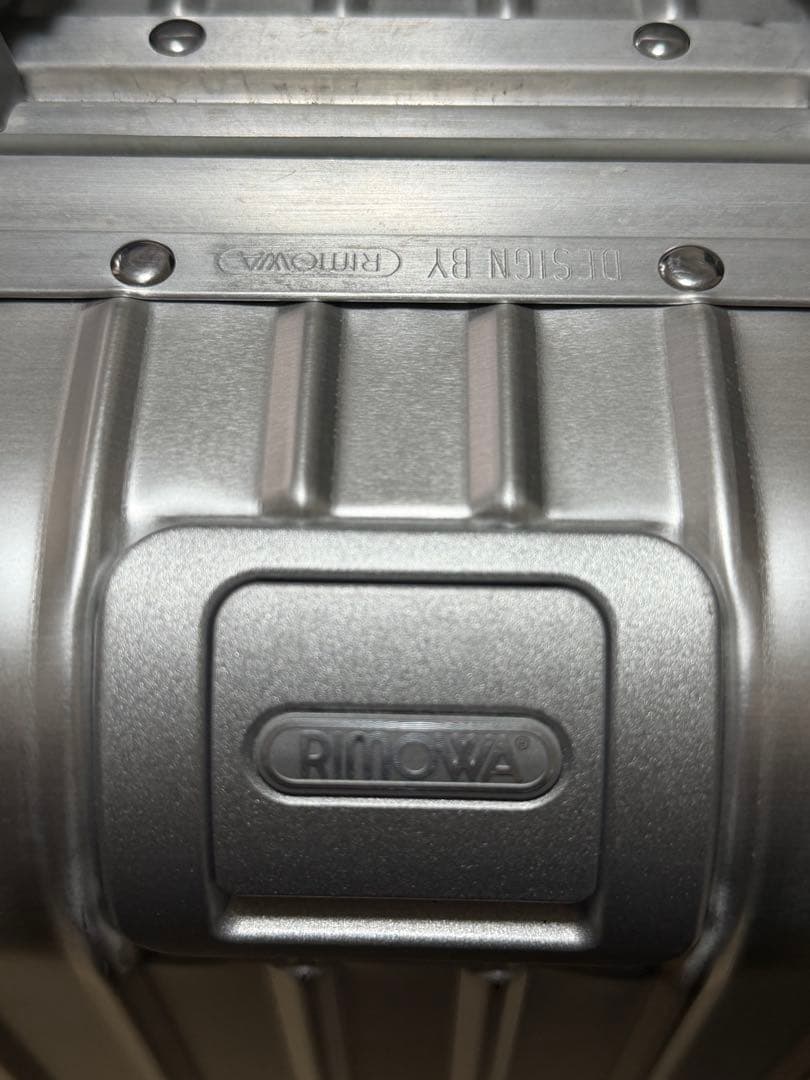 RIMOWA TOPAS 32L 機内持ち込みサイズ 4輪 TSAロック