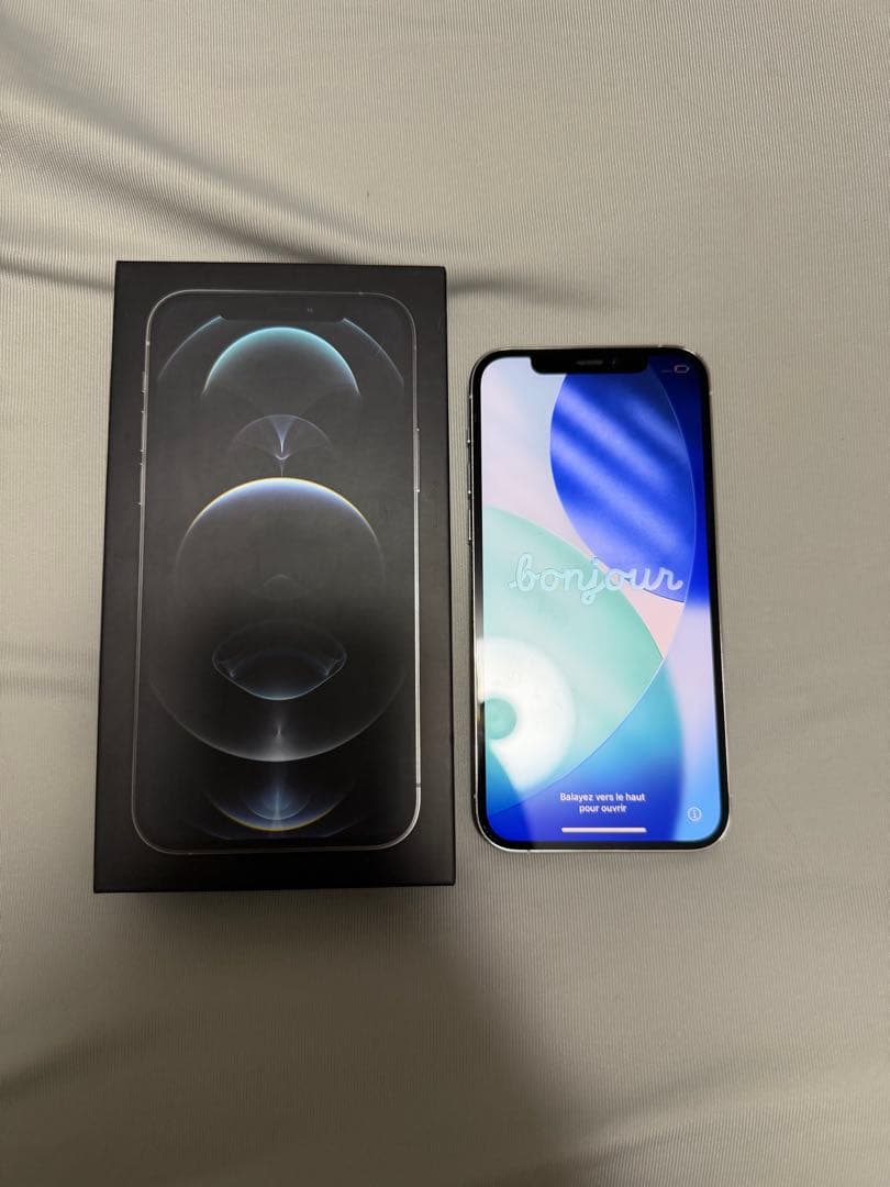 携帯電話本体 Apple iPhone 12Pro silver 128GB