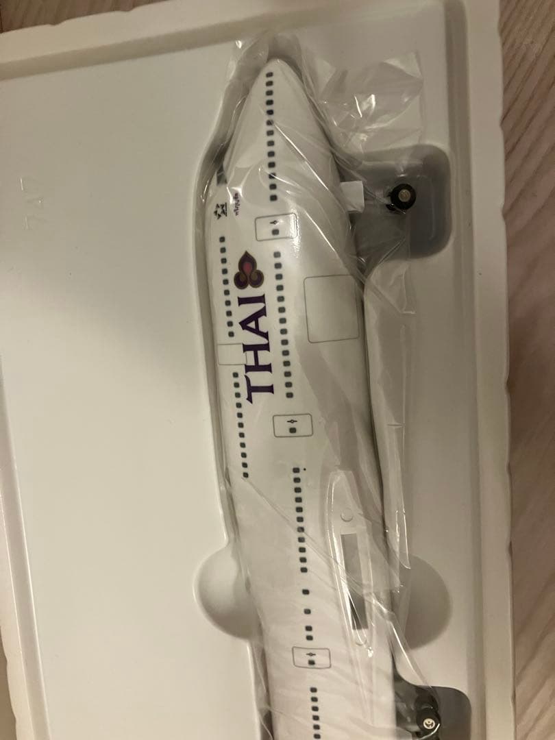SKY MARKS タイ国際航空B747-400 1/200